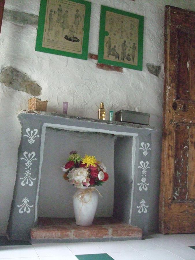 Casa Di Alfredo B&B - Citr9039Mioglia エクステリア 写真
